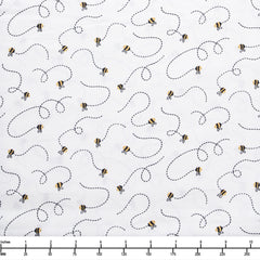 Bee Curious 3-Yard Quilt Kit